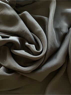 NWT 100% Silk Crepe De Chine Fabric Jet Black By The Yard 44.5" wide